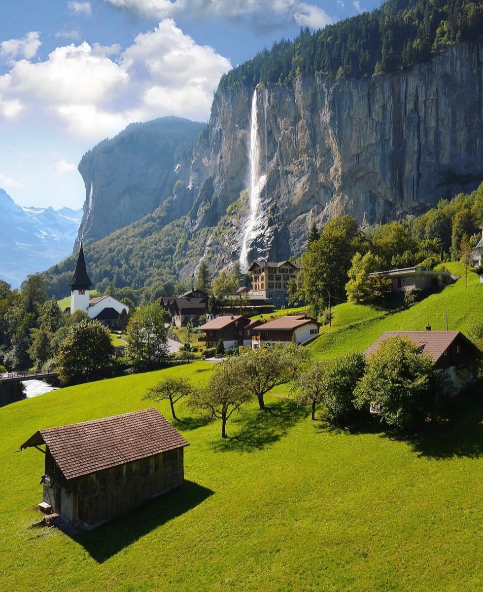 water_diaries's tweet photo. Flums , Switzerland 🇨🇭 https://t.co/w3MmwSv6ey