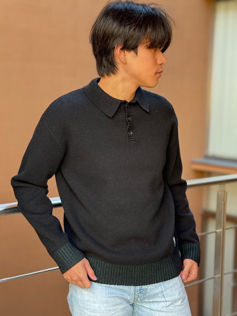 Pickup Item】 Knit Shirt Tops ¥24,200 tax in 袖口と裾にアクセント