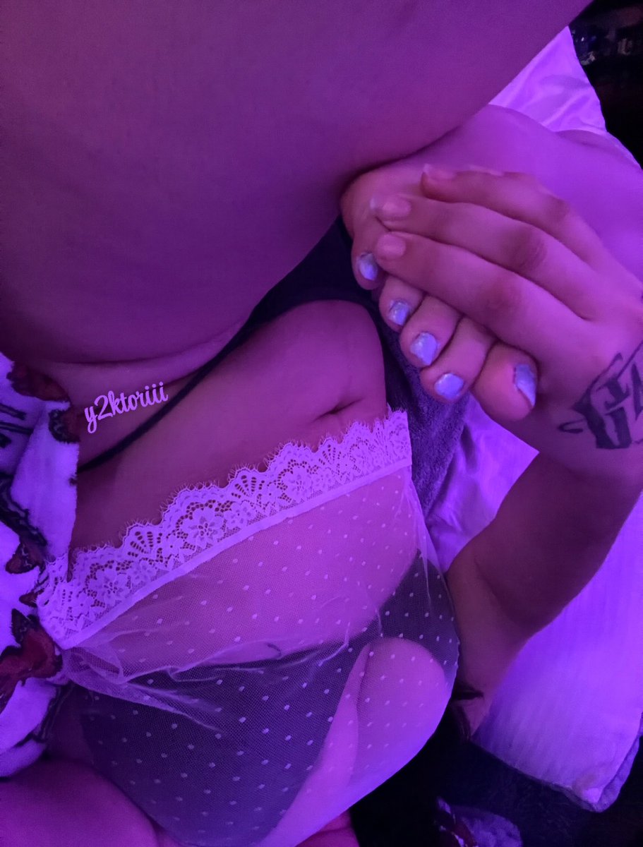 tori🧛🏻‍♀️ tweet media