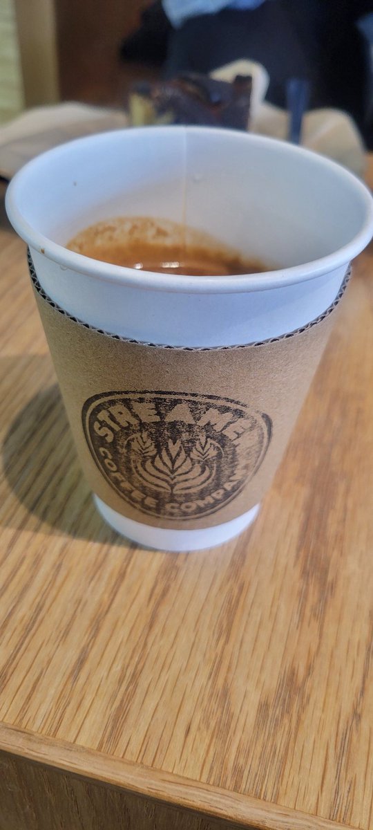 TkmT73_KinG's tweet photo. いつもと違うのを頼んでみた☕
👀がガッてなるらしい💥
#Modist
#モーディスト https://t.co/0WaGefZNyD