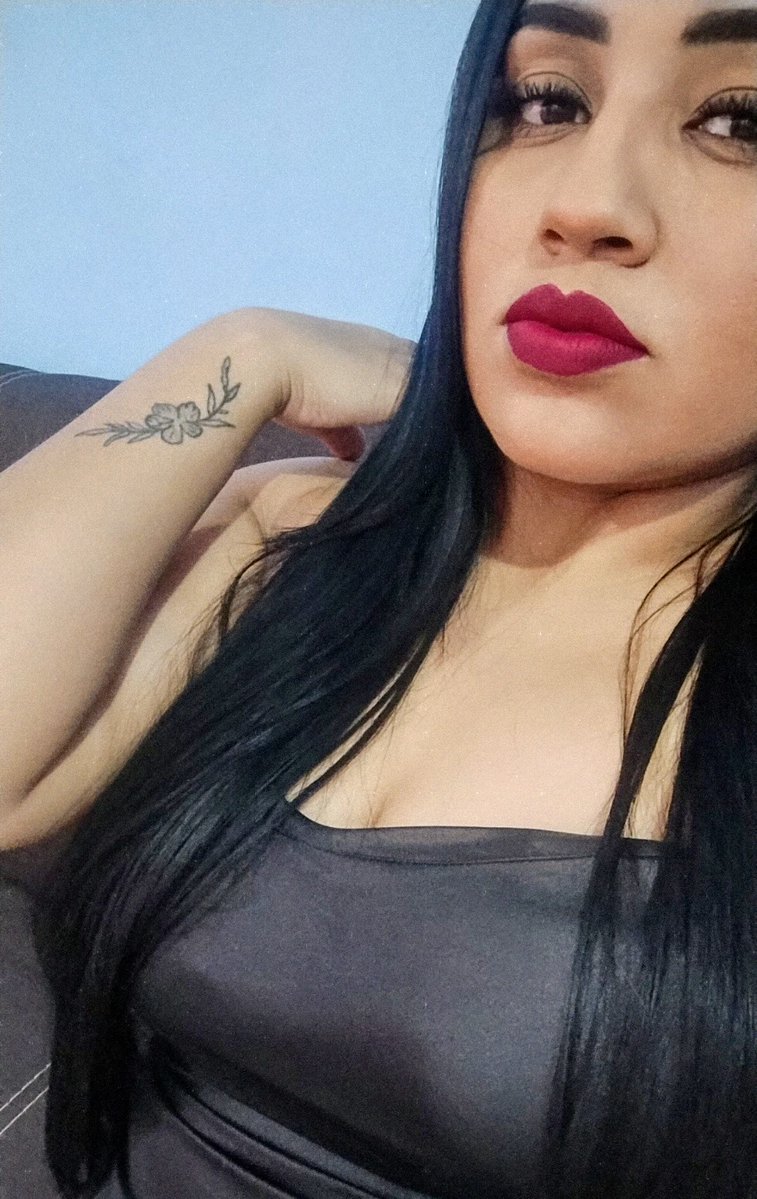 Cassandra 💋 tweet media