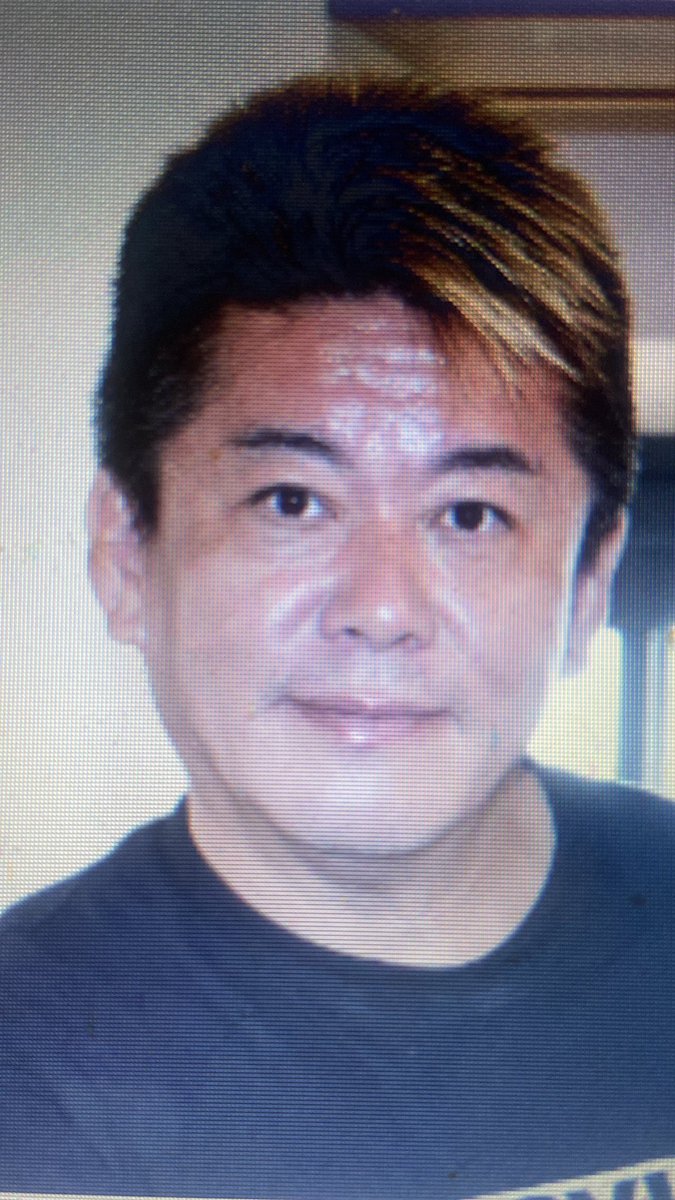 この人だーれ？（61）★
（写真拝借）