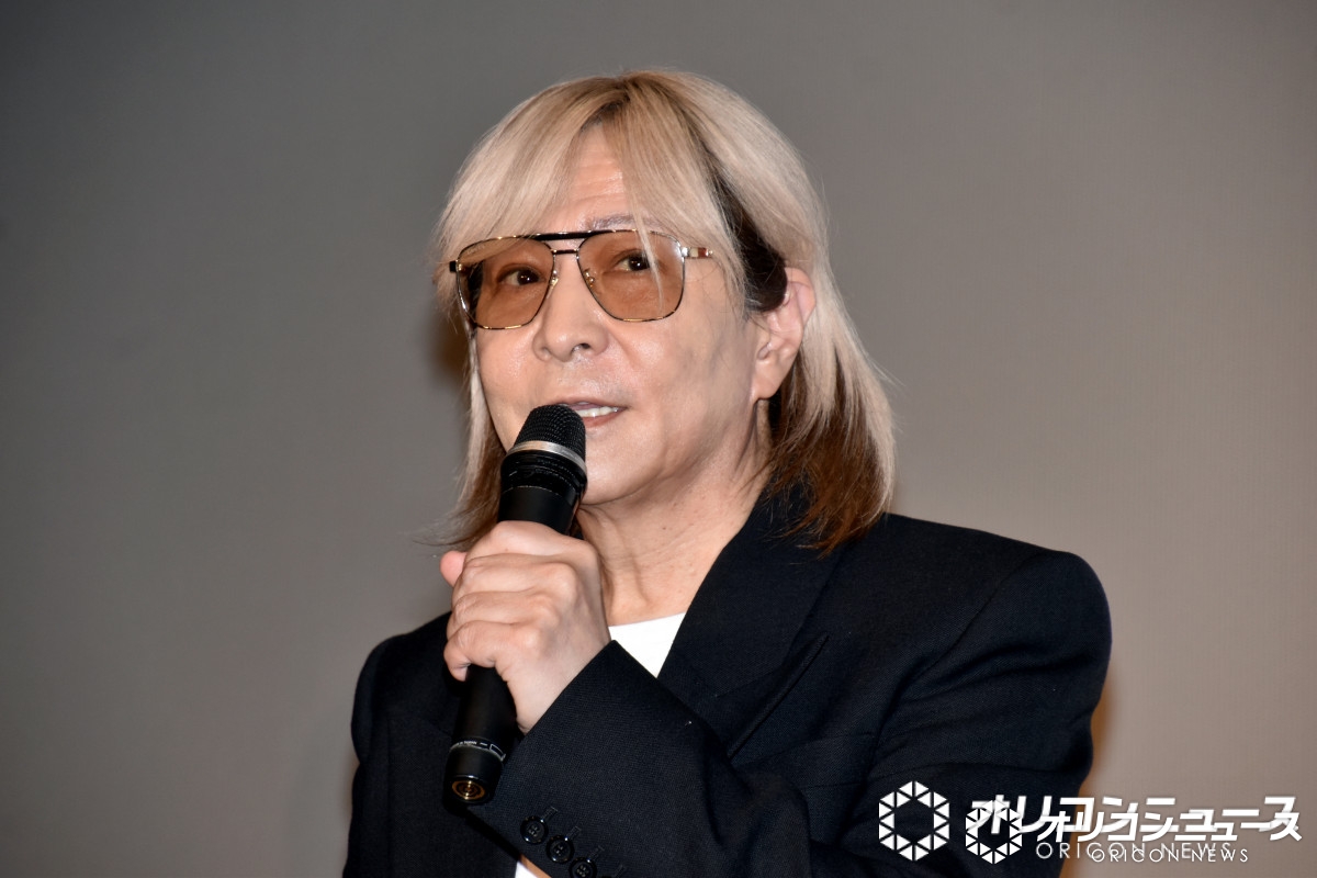 小室哲哉、角川春樹監督との思い出話
当時20代「何もわかっていなかった」
oricon.co.jp/news/2453867/f…

『ぼくらの七日間戦争』(1988年)『天と地と』(1990年)で音楽を担当。20代で「言われるがままだった」といい、カナダのカルガリーまで合戦シーンの見学に「飛んでいきました」と最大の指示を明かした
