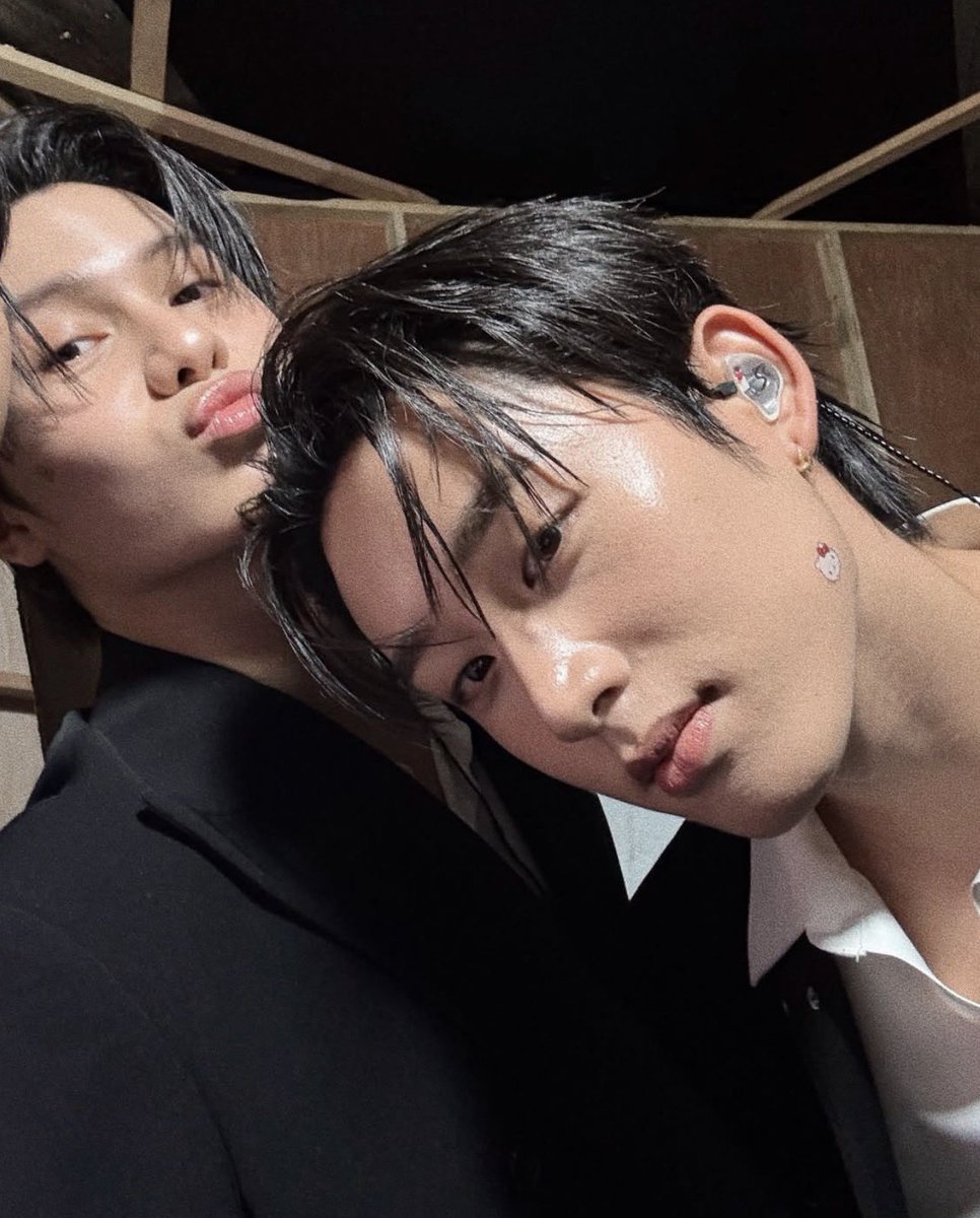 - 𝗯𝗮𝗯𝘆𝗯𝗮𝗯𝗲♡⸝⸝⁽²⁾ tweet media