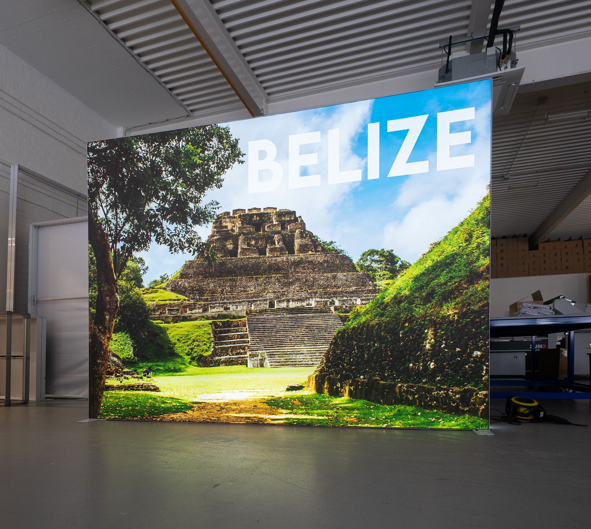 XLDisplays's tweet photo. Bringing the ancient wonders of Belize to life with this FABRILUX® 3m x 2.25m LED Lightbox for Belize High Commission. The photography is fantastic.
FABRILUX® 3m x 2.25m LED Lightbox https://t.co/SqPdlyvsN4
LED Lightbox https://t.co/kKhdfo7eLe
#ledlightbox https://t.co/uCSufmsF2H