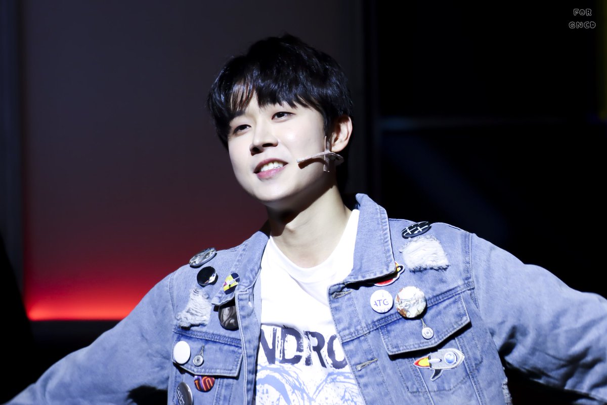 FOR_GNCD's tweet photo. 260509 6시퇴근 김동현

너무 잘해 최고야 🥹🫳🏻

#골든차일드 #GoldenChild #김동현 https://t.co/KThDEMmiBF
