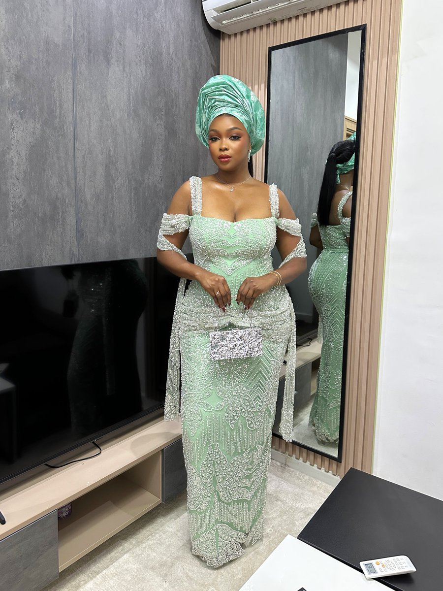 ceotvk's tweet photo. Owambe weekend celebrating my girl @theKarenKing 💖 https://t.co/ALIg6sPg9j