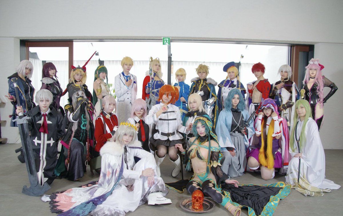 Renren ﾌｪﾚｯﾄの蓮(龍李さん命名) 紐の蓮(うっしーさん命名) tweet media