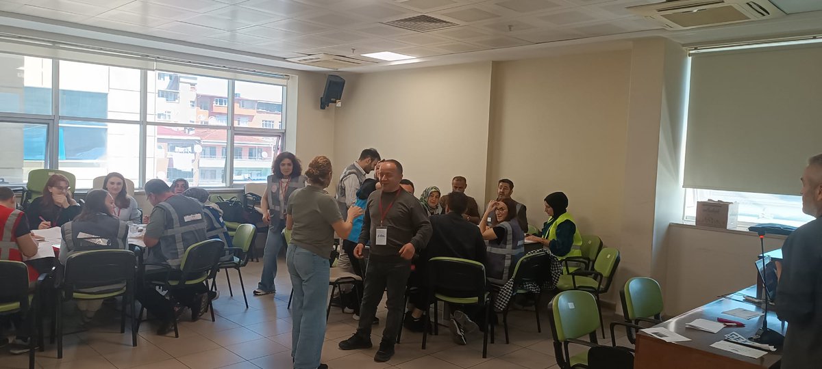 rizesaglik's tweet photo. Hastane Afet ve Acil Durum Planı (HAP) Uygulayıcı Eğitimi Başarıyla Tamamlandı

Haberin Detayları ⬇ ⬇

https://t.co/5C602WLJ2U https://t.co/pBzjXJISH8