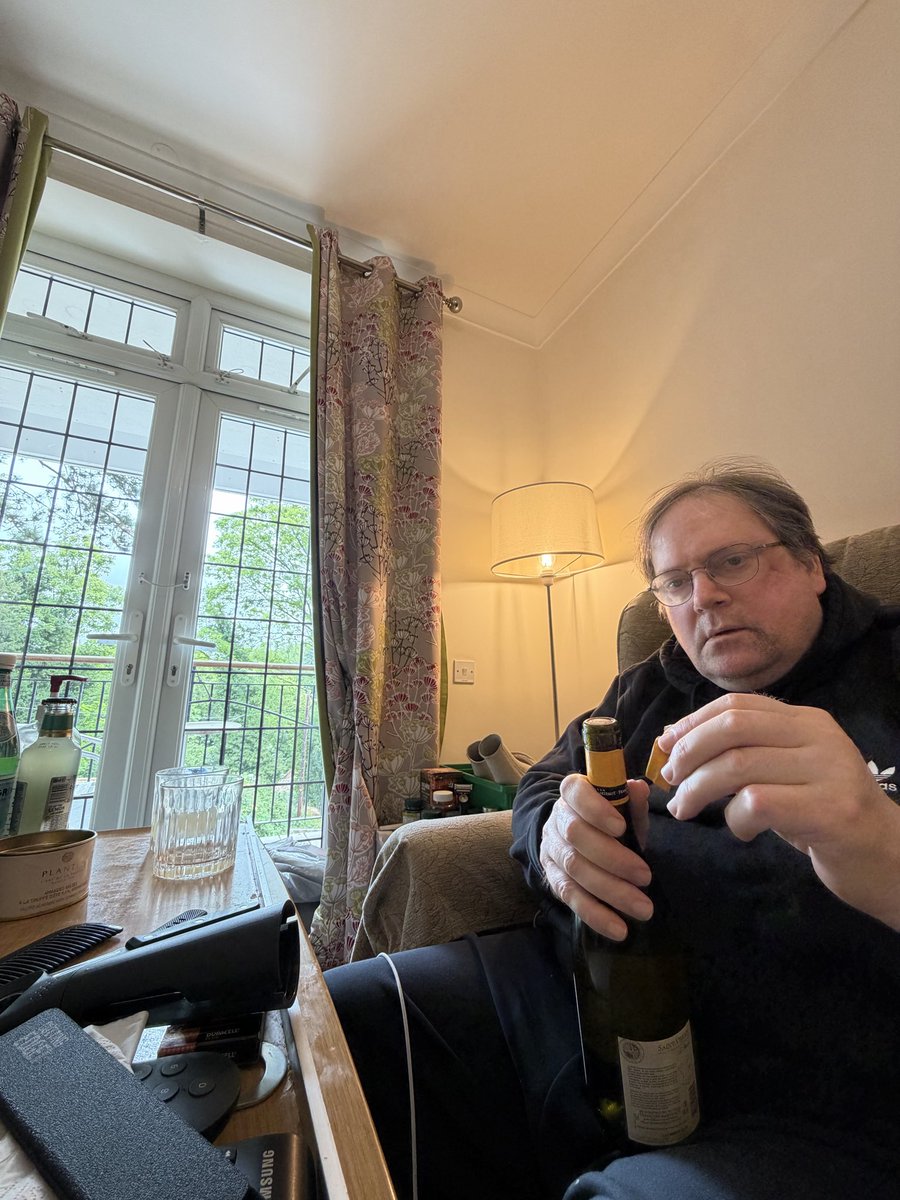 Timothy James Byrne tweet media