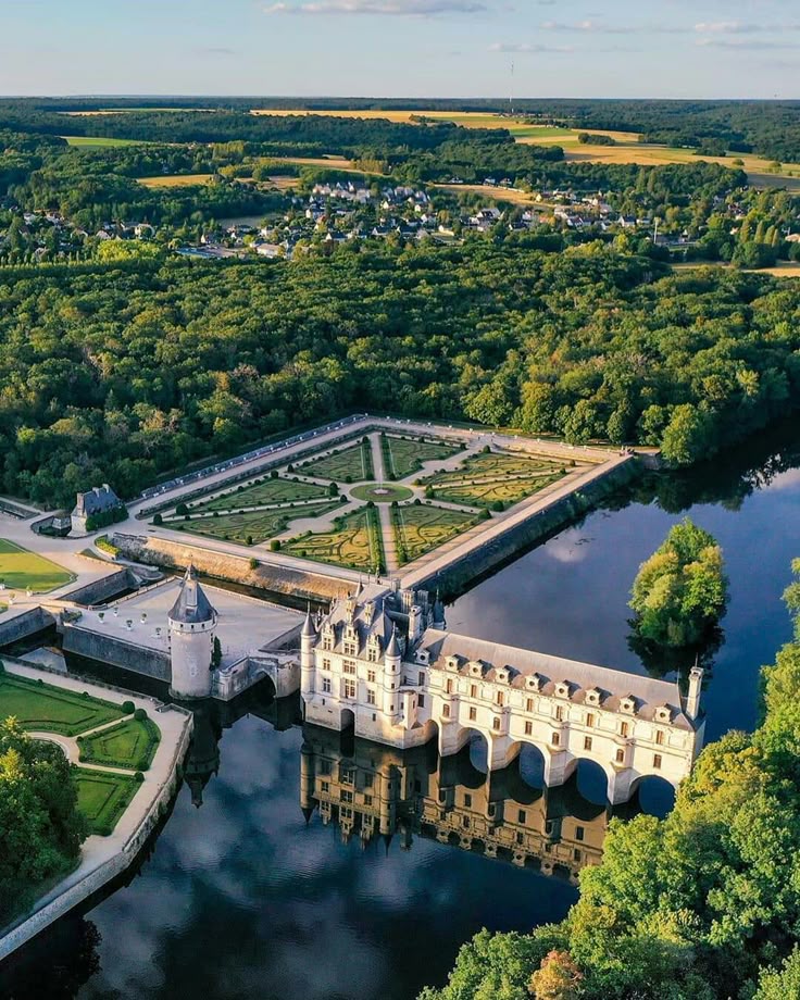 France Safety Travel tweet media