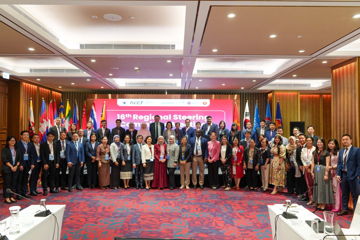 SEAPLM_S's tweet photo. The 16th SEA-PLM Regional Steering Committee Meeting is underway in Hanoi, Viet Nam, starting with a dialogue with H.E. Mr Pham Ngoc Thuong https://t.co/qpoYDXaRRc
