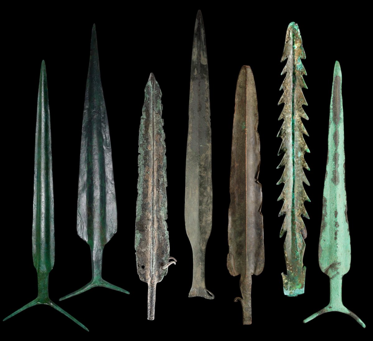 Yaduvam's tweet photo. Ancient Indian weapons are truly impressive! https://t.co/pMuNpSIIcy