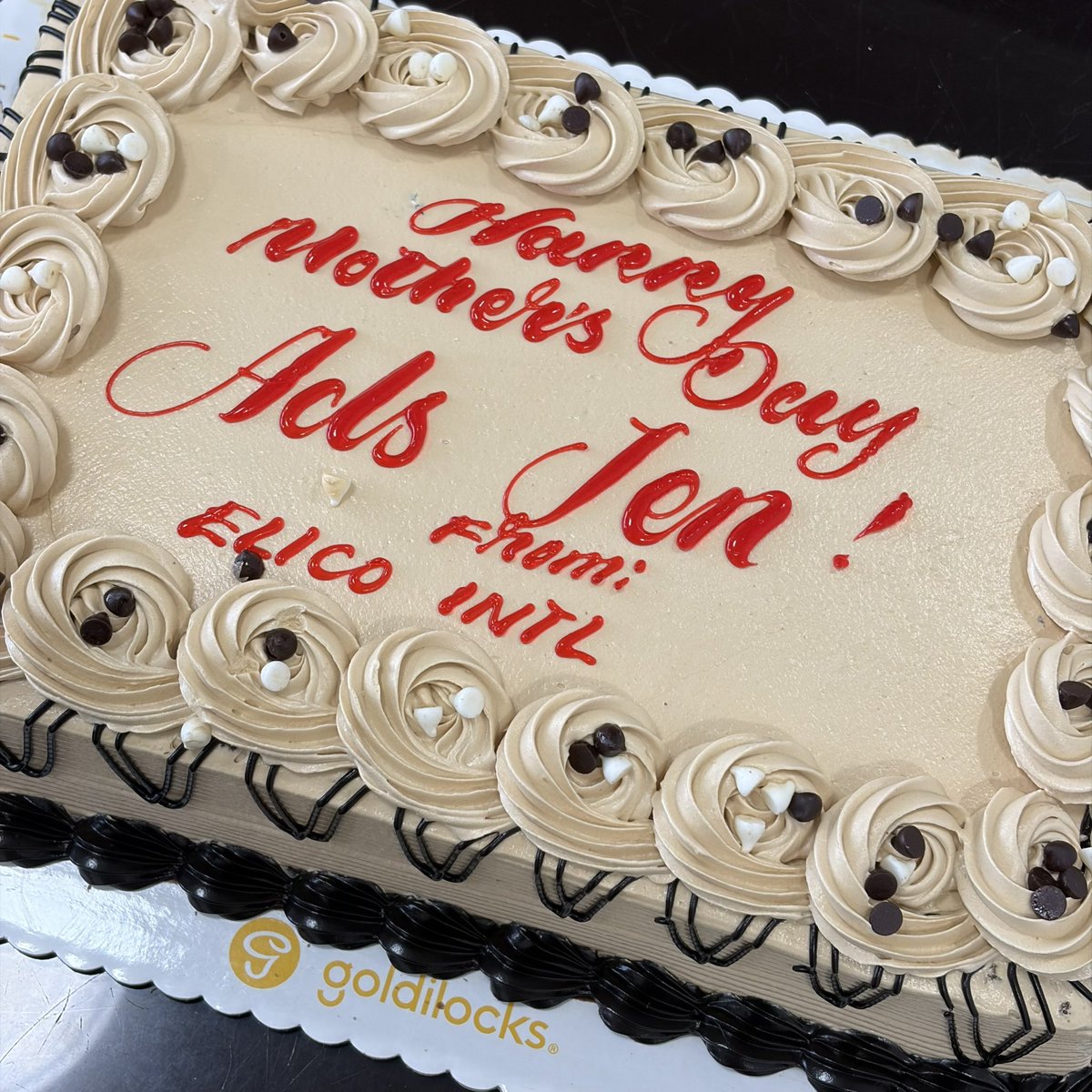 ELICOOFC's tweet photo. Happy Mother's Day, Ads Jen! 🩷🩶
The admin who does it all, mom duties + fandom duties!  

Thank you for all the hard work, sleepless nights and love you pour into ELICO FANDOM. 

We see you, we appreciate you, and we love you! 💗 https://t.co/NyXR9NidhH