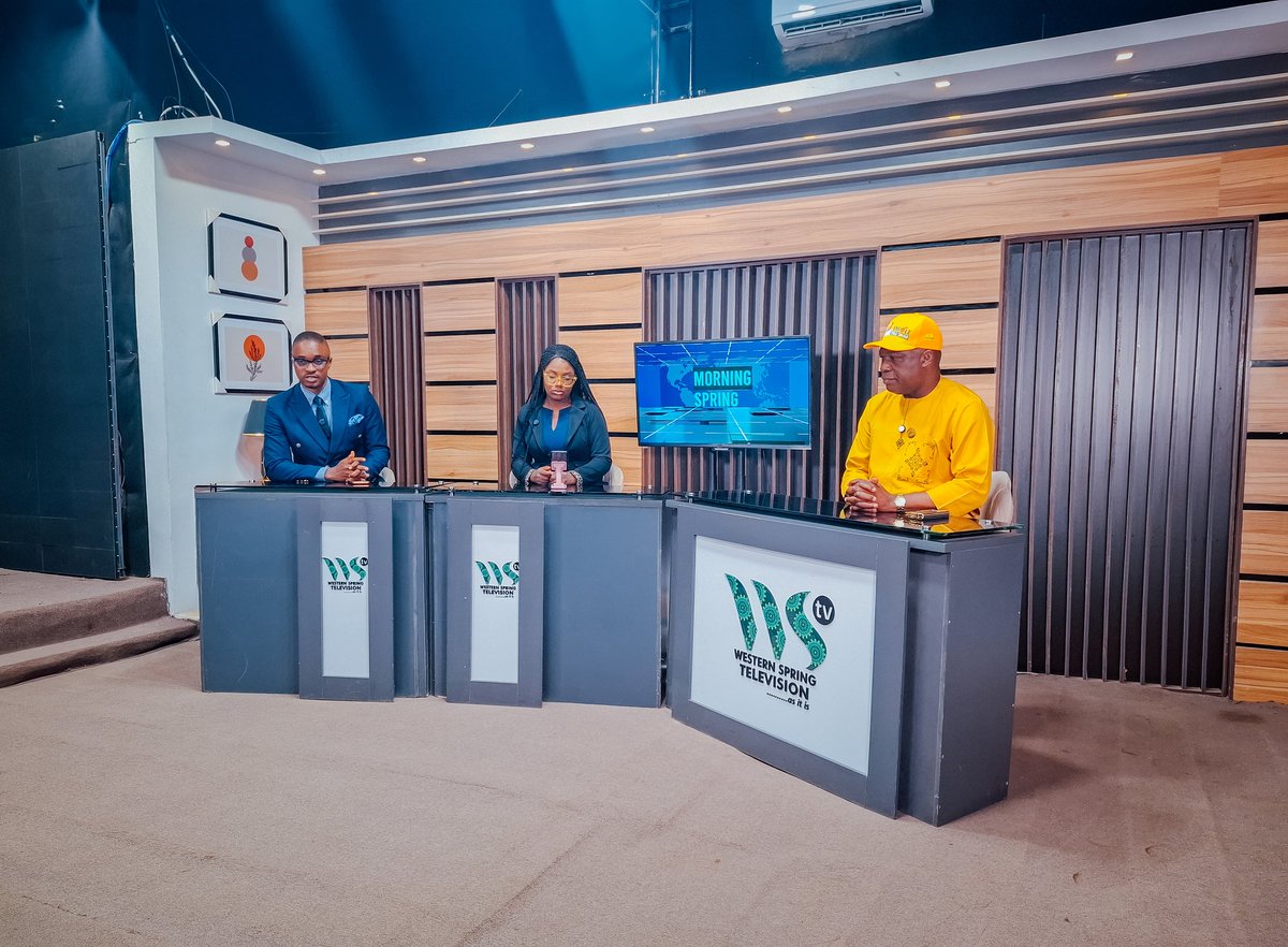 Al_bayan_Press's tweet photo. You can join my principal Senator Lere Oyewumi live on Morning Spring program on Western spring television via these links below 

Facebook: https://t.co/BLljQmyW4o…

Youtube: https://t.co/GBlKHENfEI… https://t.co/WhwSzhrBAZ