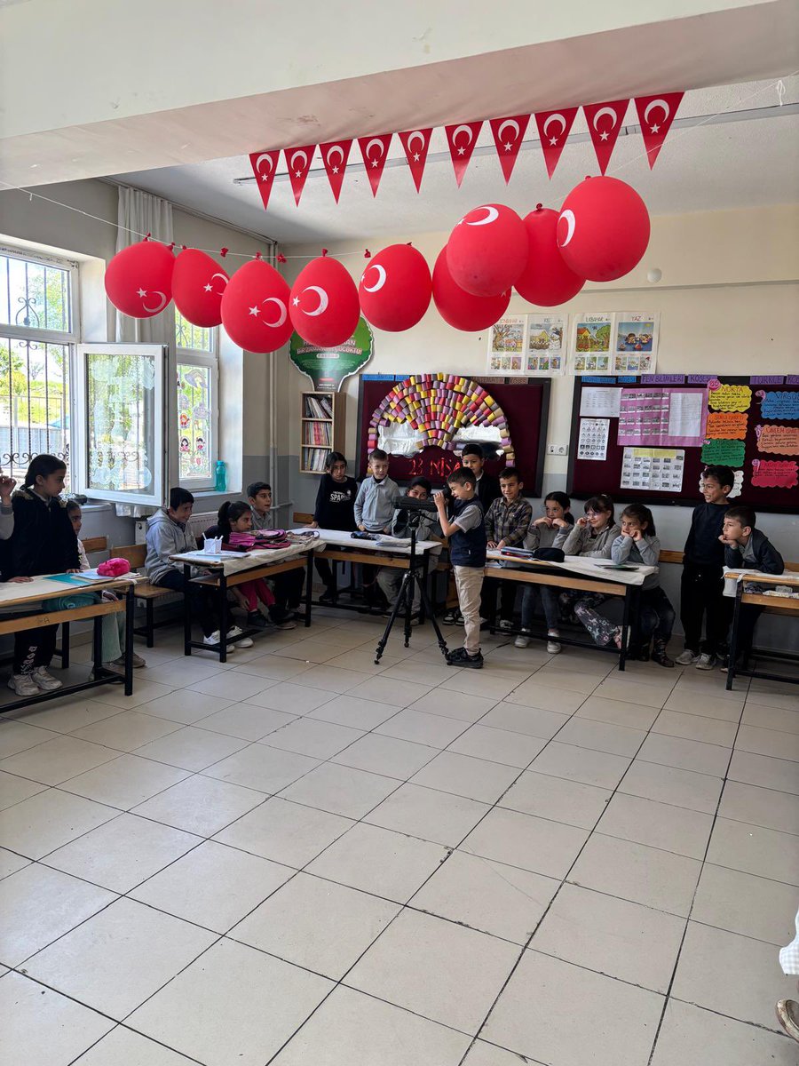 adiyamanDKMP's tweet photo. Gölbaşı DKMP şefliği personellerimizce Mayıs ayı içerisinde Balkar Beldesi ilköğretim ve ortaöğretim okulu, Çatalağaç Köyü ilköğretim okulu ve Gedikli Köyü ilköğretim okulu olmak üzere 122 öğrenciye Doğa ve Biyolojik Çeşitlilik Eğitimi verilmiştir. #dkmp #egitim https://t.co/8mNEovZWbi