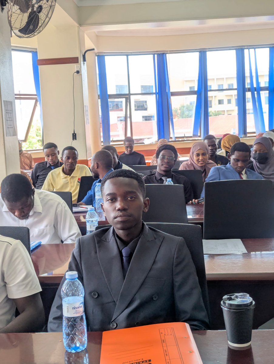 ainamaania850's tweet photo. If the lord is with you nothing you shall fear. its been few months in the medical school but the Lord didn't take long to start showing his ability through me. I was finally elected as the secretary for sports &amp; entertainment at HABIB MEDICAL STUDENTS ASSOCIATION @IuiuKc Thksall https://t.co/uq4T7pl5ne