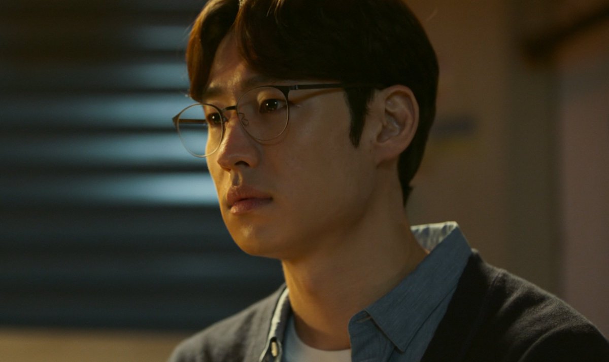 동글 tweet media