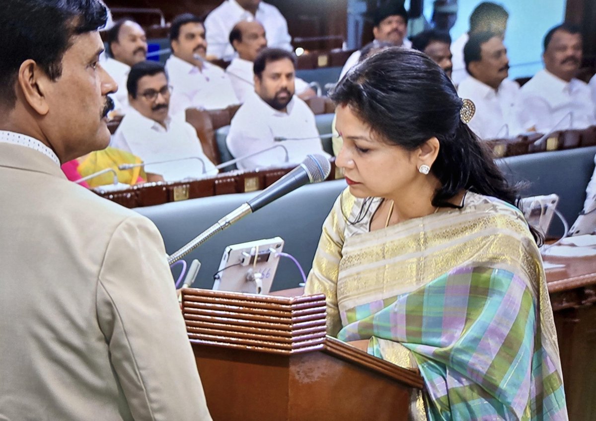 Sowmiya Anbumani tweet media