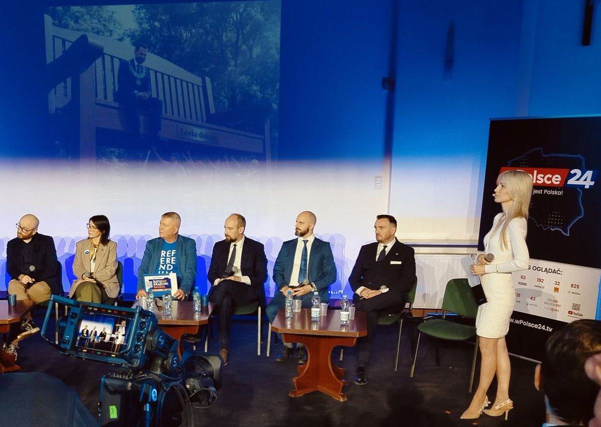 Oksana Adamko tweet media