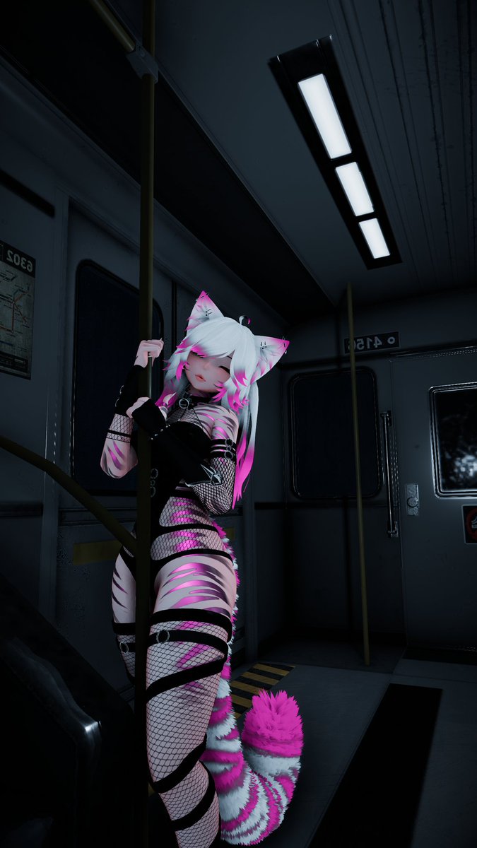 DemiFoxVR's tweet photo. Felt like taking some pictures yesterday. I'm not a good poser or great photographer. But I think they became ok. Really nice sometimes switching up the Avis from booth to jinxxy models once in a while. Hope you have a great Monday. https://t.co/89EDhH3x2i