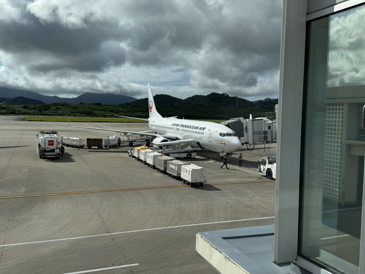JURabbit_Photo's tweet photo. Now boading！
Japan Transocean NU622 heading to Okinawa Naha(OKA) from Ishigaki(ISG).

Assigned Aircraft:
JA02RK Boeing 737-800 https://t.co/yML8nkG6KT
