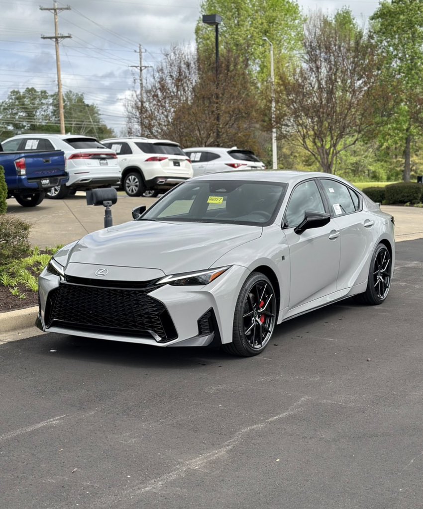 Car Grails tweet media