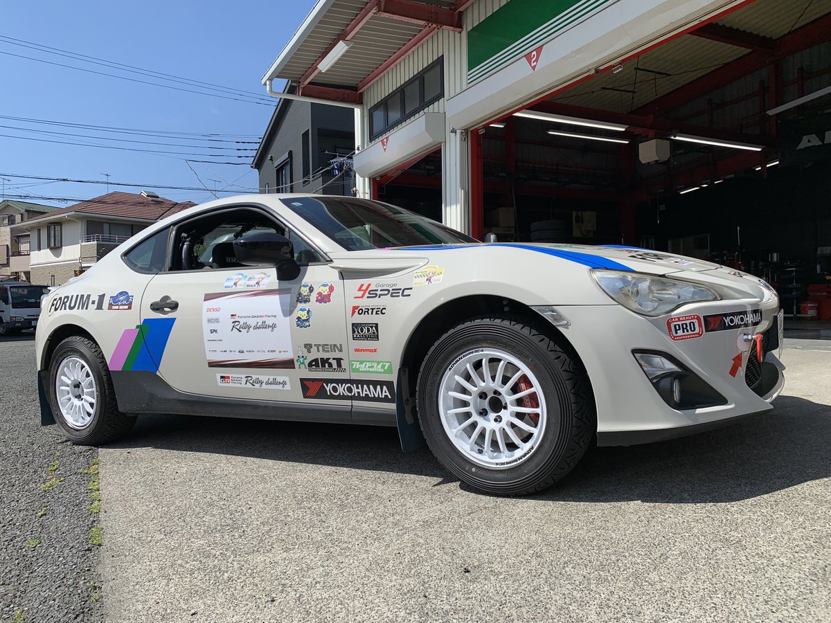 ラリチャレ参加車両なZN6 86に、、。 ADVAN Racing RC-4 15インチのお