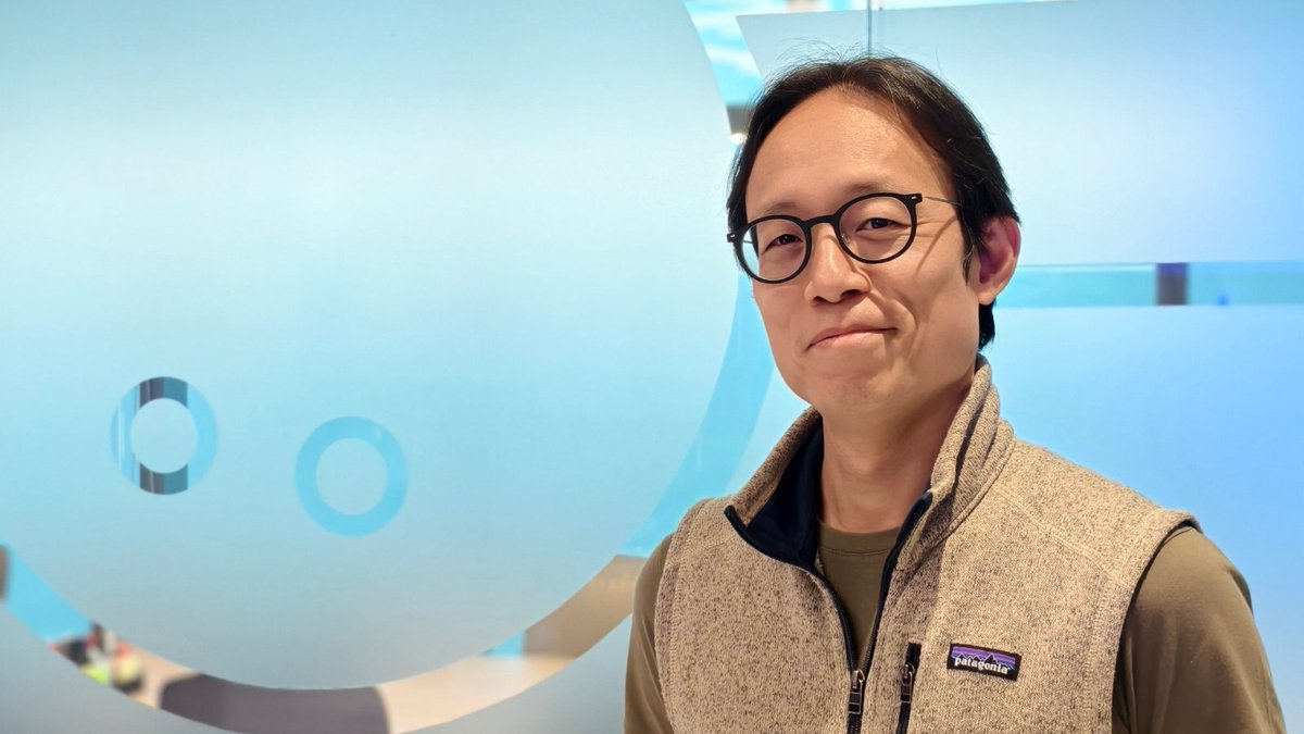 animocabrandsCN's tweet photo. 智能体完成的支付量会远超人类，而稳定币是最天然的底层架构。

我们的执行主席兼联合创始人 @ysiu 近期接受《每日经济新闻》(@NBDPress) 专访时，分享了他对 AI agent 风口、商业落地与安全边界的思考：

💡未来的人机关系，将从人类的单向指挥，演变为和agent更像是朋友。 
💡一人公司不会成为主流。人类协作依然有必要，但能高效管理多个agent的员工，产能将实现百倍放大。 
💡稳定币是机器交易的底层架构。智能体未来处理的资金流超过人类，去中心化、低成本的支付方式会成为刚需。