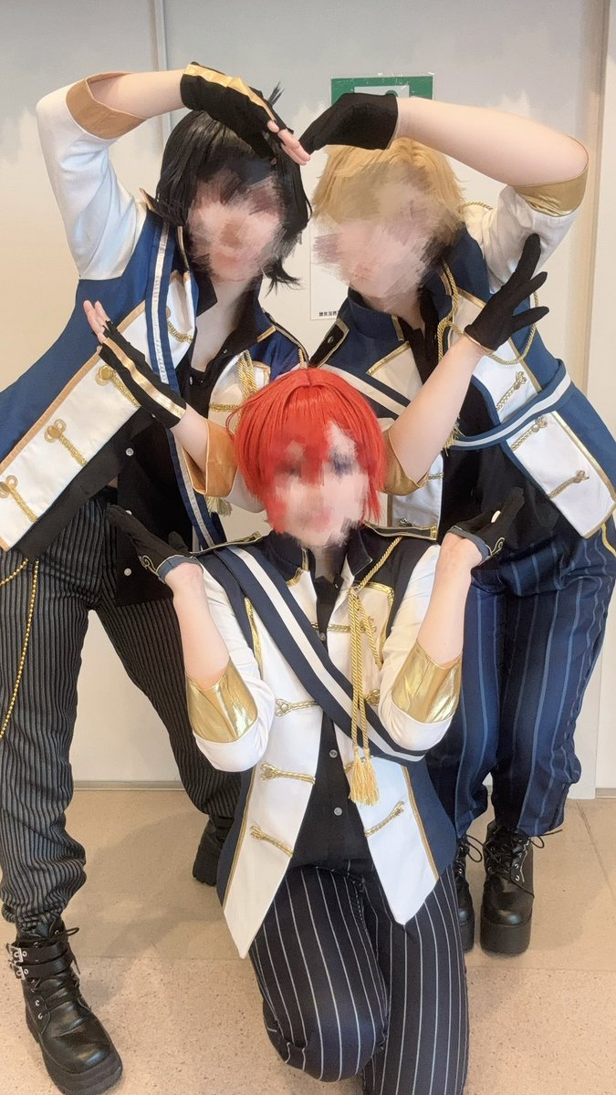 ss__kto's tweet photo. コスダン出てました‼️‼️
最推しやはりムズい🐰
でもめちゃくちゃ楽しかったしセトリめちゃくちゃ褒めていただけて嬉しかった〜‼️‼️
旧ユニやはり良い👊
チッケム感想などありましたらいただけると幸いです‼️
#コスダン
#CrownEclipse https://t.co/KaXD8ydCgL