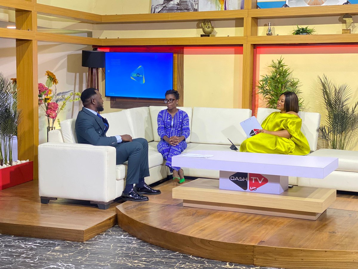dashmedianews's tweet photo. Nouveau décor, même énergie ! ✨
Ce matin, Dash TV a officiellement lancé ses premières émissions depuis ses tout nouveaux studios.
Et quoi de mieux que la matinale pour ouvrir le bal ? ☀️🎥
Une nouvelle étape, toujours plus proche de vous !
#highlights #followers #DashTV #NewEra https://t.co/Y5i2nk1lDG