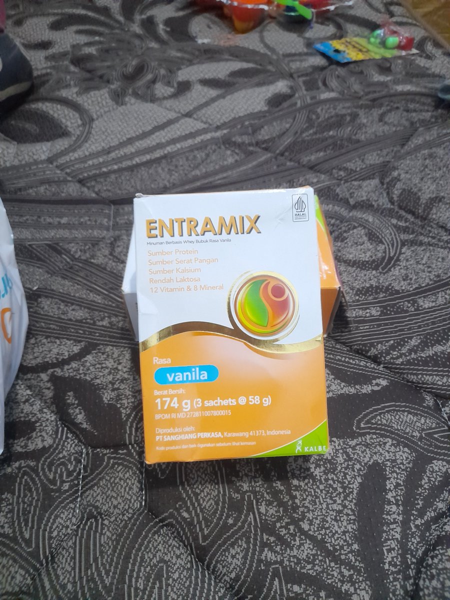 silvia1014101's tweet photo. ❗️WTS WTS❗️
Barangkali ada yang butuh Susu Entramix Harga 100k (bisa nego)

Dijual karena tidak terpakai
Isi:
1 box Entramix rasa vanilla (baru)
FREE 2 sachet Entramix utuh
Kondisi baik &amp; disimpan rapi
Exp 22 Juli 2027

Bisa lewat oren
https://t.co/B7ZiOT3v1h

#wts
#zonauangㅤ https://t.co/Wl6ctsjoWN