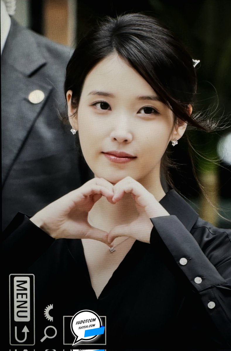 아이유가 참 좋은 아이유닷컴 tweet media