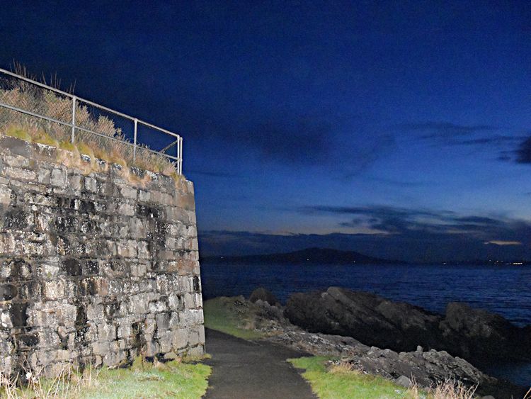welovedonegal's tweet photo. Yesterday's #EasyLikeSundayMorning #WhereInDonegal 
from #WeLoveDonegal 💚💛

Was Ned's Point Fort
nr #Buncrana 

(Which was used for an Easy as the previous two days had been the beaches on the coastal path there).

#Inishowen

#Donegal 

#Irish #forts 
#Ireland . https://t.co/w5Tp4nGOI7