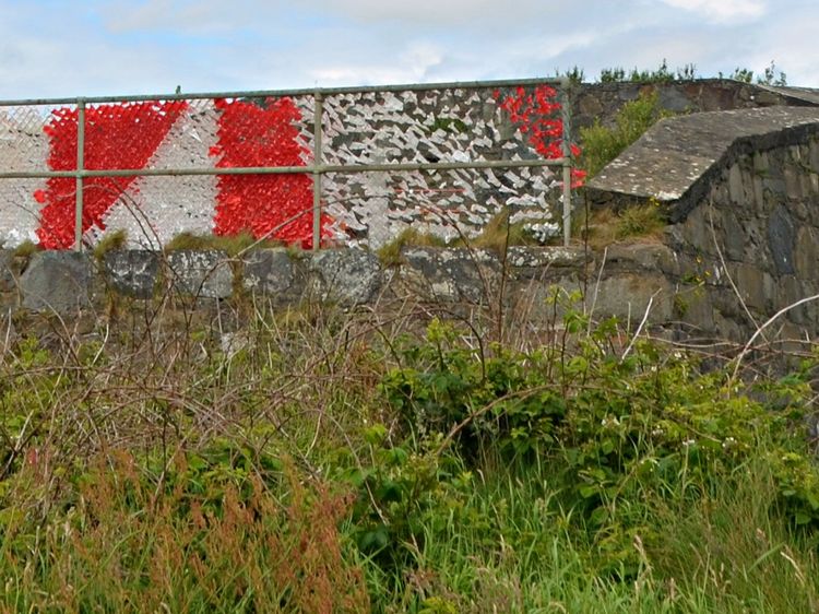 welovedonegal's tweet photo. Yesterday's #EasyLikeSundayMorning #WhereInDonegal 
from #WeLoveDonegal 💚💛

Was Ned's Point Fort
nr #Buncrana 

(Which was used for an Easy as the previous two days had been the beaches on the coastal path there).

#Inishowen

#Donegal 

#Irish #forts 
#Ireland . https://t.co/w5Tp4nGOI7