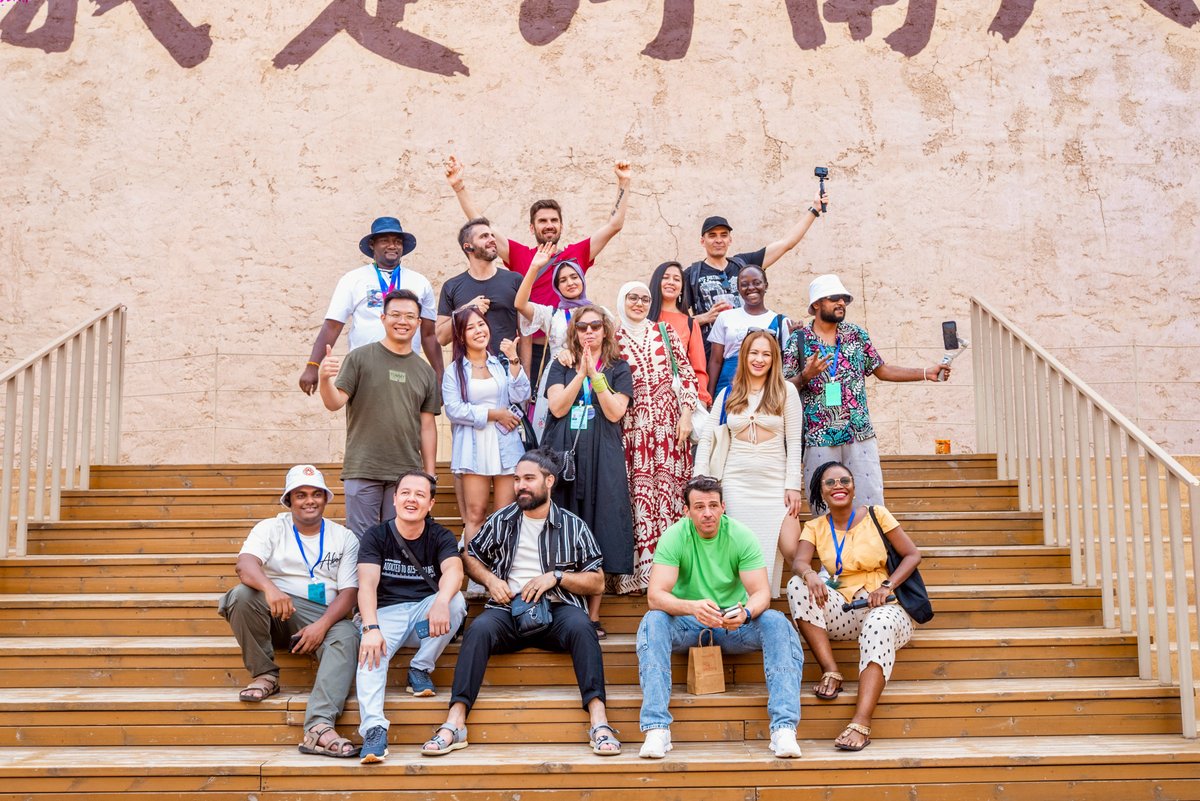 ChinaDaily's tweet photo. Like getting lost in good story? This #theater complex in #Henan is for you then! It's home to immersive historical and cultural storytelling that transcends language barriers and puts audiences among the action. #FunChina https://t.co/XykATri2pf

Visit China Bound for a WOW China experience. #ChinaBound https://t.co/cSZfOHQckM