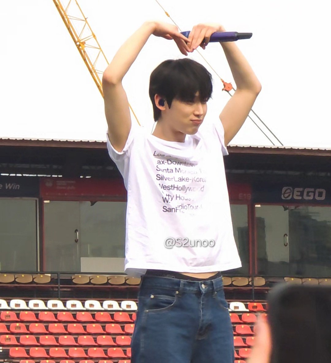 S2unoo's tweet photo. ชั้นรักน้องซอนอูที่สุดดด🩷

#안녕_BANGKOK
#ANNYEONG_BANGKOK
#ENHYPEN #SUNOO https://t.co/vzrtjzint0