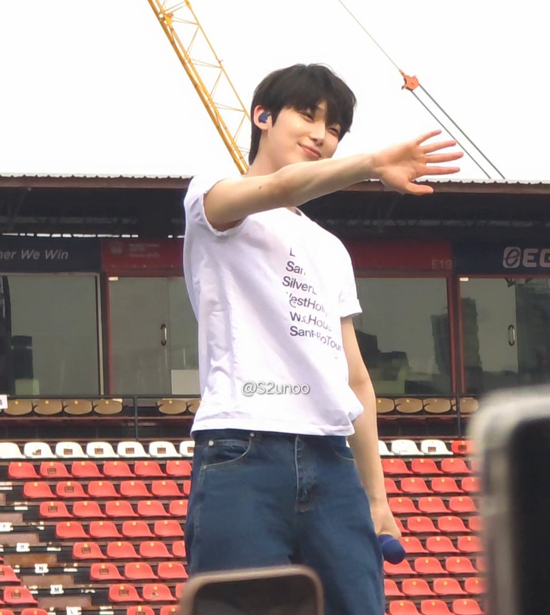 S2unoo's tweet photo. ชั้นรักน้องซอนอูที่สุดดด🩷

#안녕_BANGKOK
#ANNYEONG_BANGKOK
#ENHYPEN #SUNOO https://t.co/vzrtjzint0