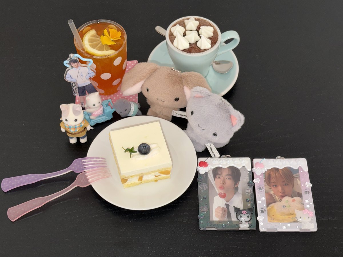 챠｡,. tweet media