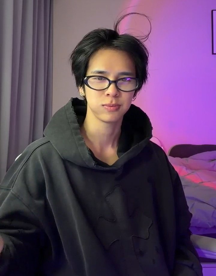 꼬질세림 넘 욱기게 생겼다 크하핰ㅌㅌㅌㅌㅋㅋㅋㅋㅋ