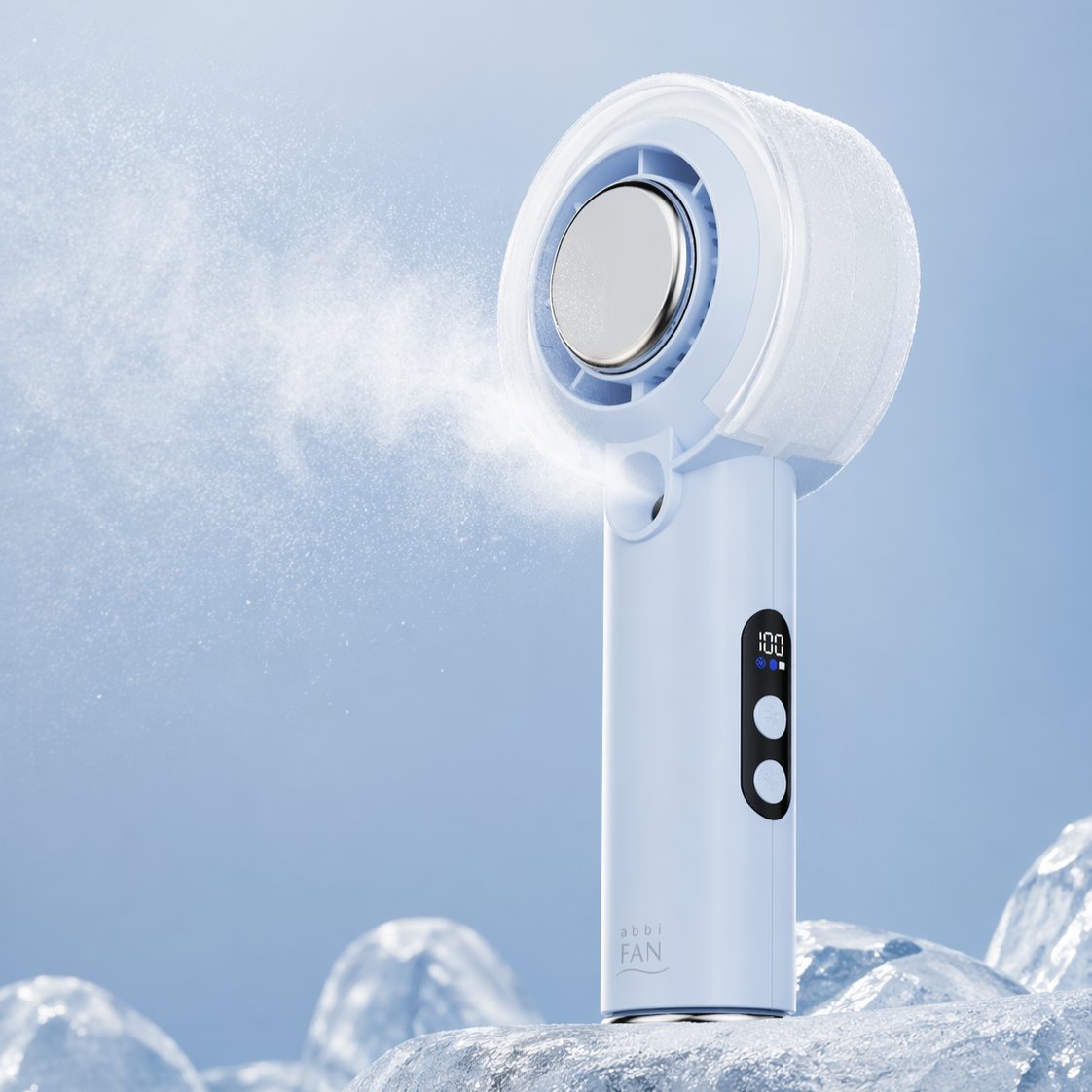 roa_press's tweet photo. 【近日始動】ミスト×ペルチェ×ファン 3WAYの最終進化形ハンディファン『ICE MIST』

・濡れすぎない微細ミスト
・カラビナ付きで抜群の携帯性&amp;卓上でも使える
・背面カバー取り外しで簡単お手入れ

LINE登録してプロジェクト開始のお知らせを受け取ろう🔥
https://t.co/Y61Pi1ZuKw

#ハンディファン https://t.co/sFpADX8HTH