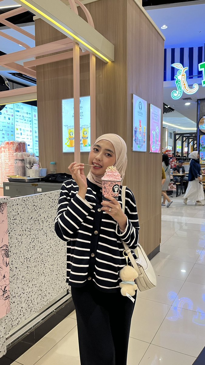 ᵐⁱᵗʸ tweet media