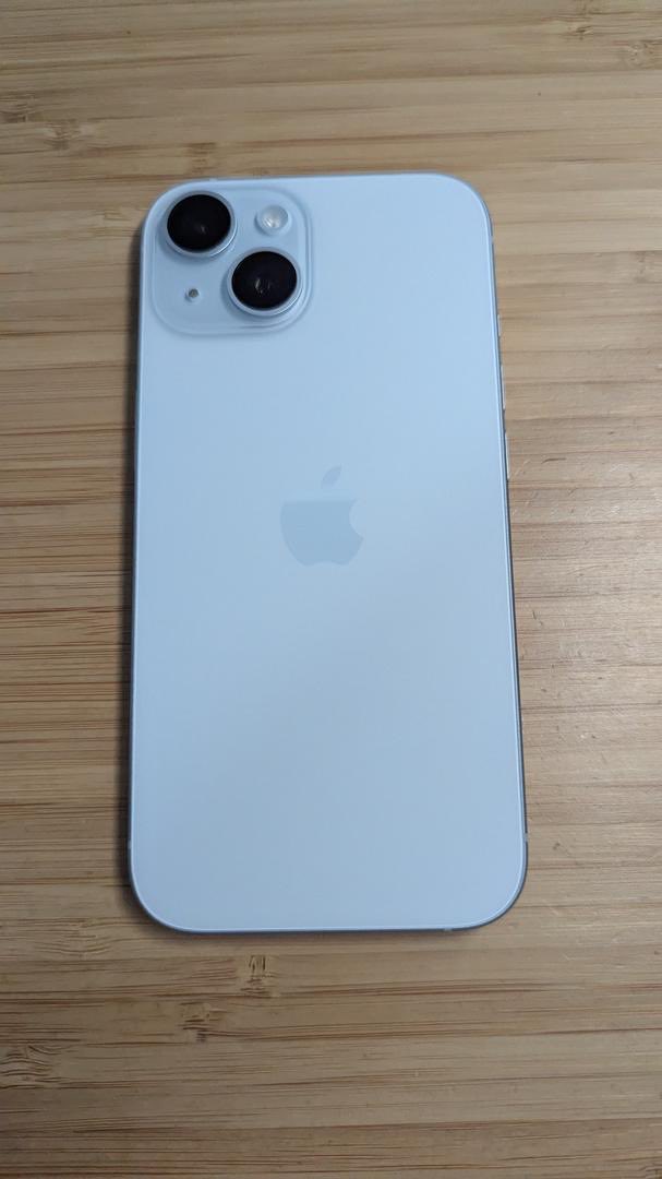 Portiengoma's tweet photo. iPhone 15 For Sale 📱
128GB | eSIM | Factory Unlocked 🔓
✅ 100% Battery Health
✅ Only 7 Charging Cycles
✅ Clean IMEI
✅ No dents or dings
✅ Neat condition
14,500 negotiable
No Parts Where replaced.
Basically still feels brand new. DM if interested.

Kindly repost https://t.co/IZzuUpUcsB