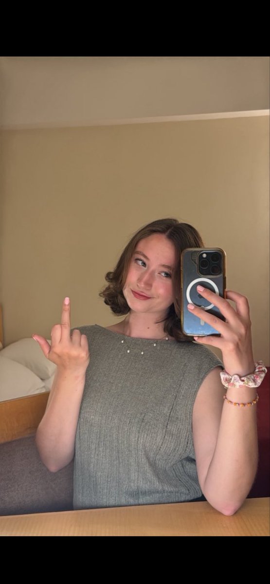 Goddess Emily tweet media