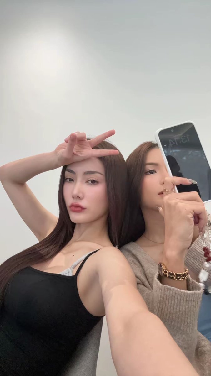 mila ౨ৎ tweet media