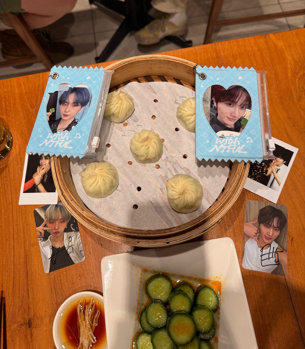 진리 tweet media