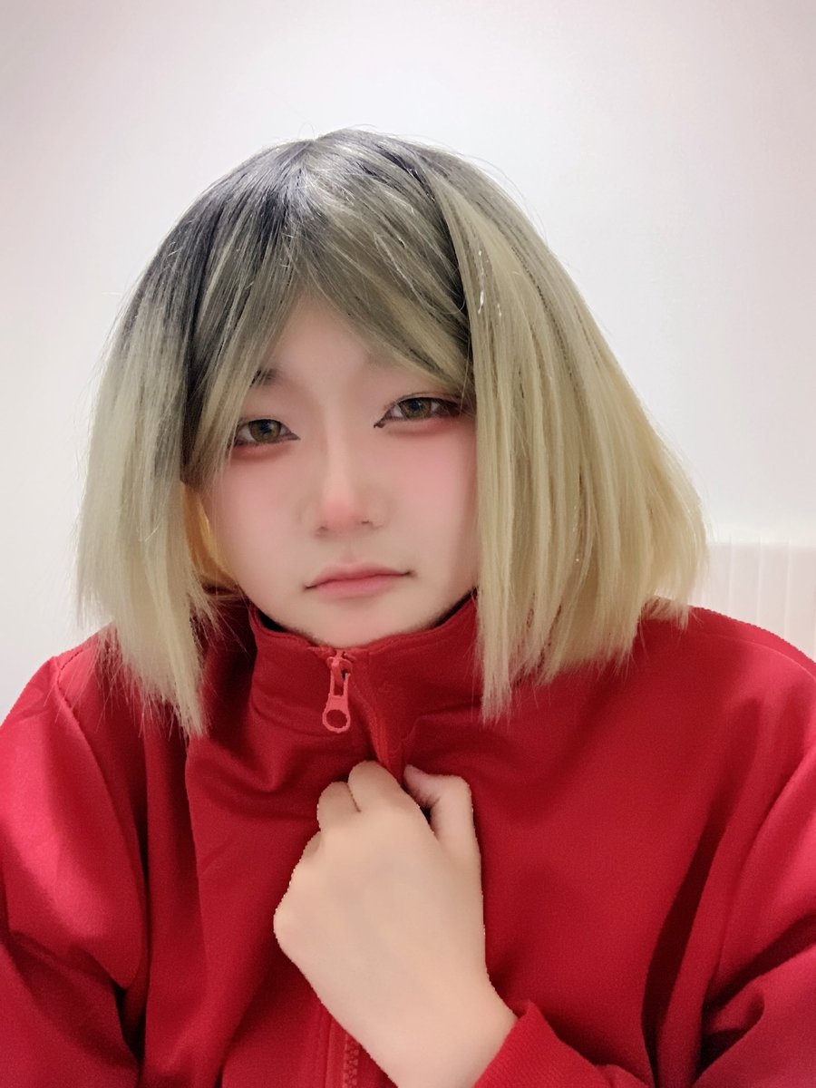 しお tweet media