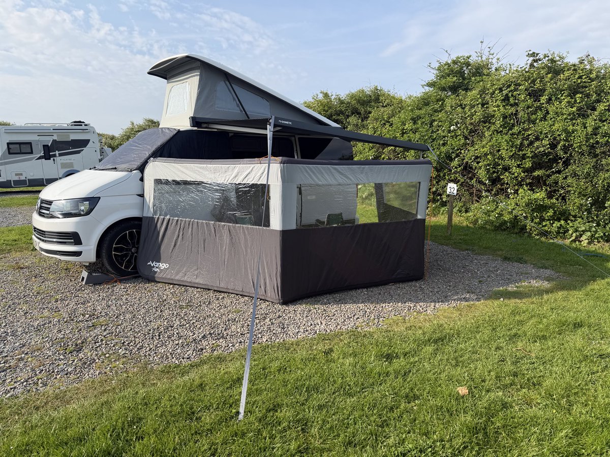 AnitaRolfe's tweet photo. @gvhawtin Good camping set up! This was ours this weekend https://t.co/MAC5pbnkz6