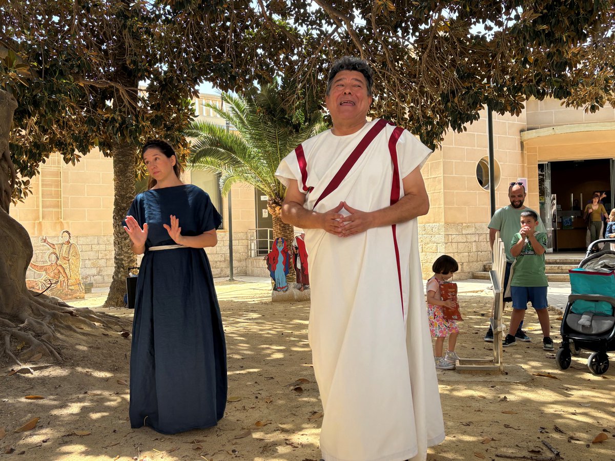 marqalicante's tweet photo. Programación #MARQDIM2026 
Visita teatralizada, talleres, actividades para las familias...
#diainternacionaldelosmuseos 
ℹ️https://t.co/RPM1niMnKq 
Con acceso gratuito en el #MARQ, La Illeta, Lucentum y Torre almohade de Almudaina los días 16 y 17 de mayo
#dim2026 https://t.co/CJSstHubW7