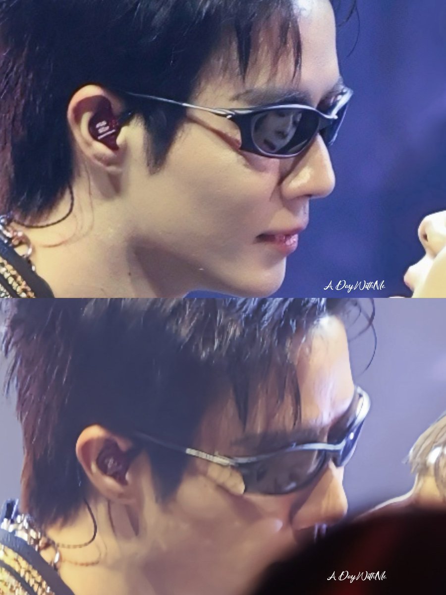 4 Shots 📸 
จากเงาสะท้อนของแว่น 🕶️ 
(สนสนแหวกรูปเอาหน่อย)
สุดหล่อที่จับแจ้มแมวอยู่ตอนนั้นทนไหว แบบไม่มุมุได้ยังไง 🫠 

ZNN LAND OF FUSION D2
DMD LAND FINAL ROUND
<a href="/zee_pruk/">Z</a> #ZeePruk 
<a href="/CwrNew/">NuNew</a> #NuNew 
#ZeeNuNew 
#DMDLAND3DAY2 #DMDLAND3